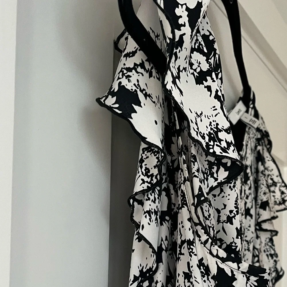 Lewit || silk shirt - Picture 7 of 9